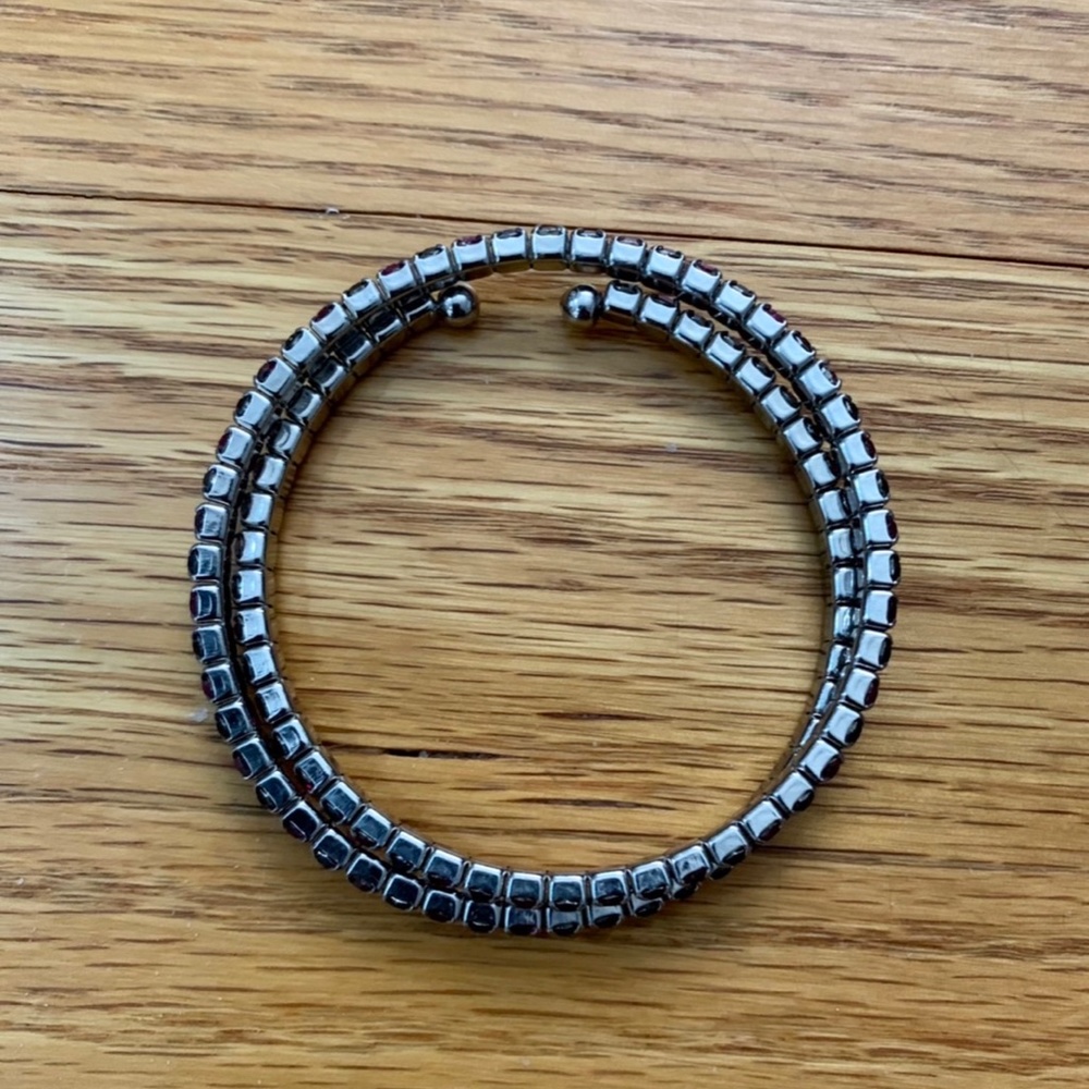 Crystal Rhinestone Stretch Bracelet - Picture 3 of 3